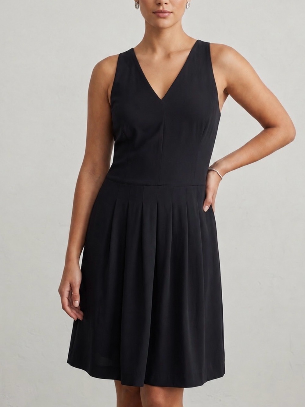 Banana Republic Women’s Black Cutout Fit & Flare Sleeveless Dress up Size 10